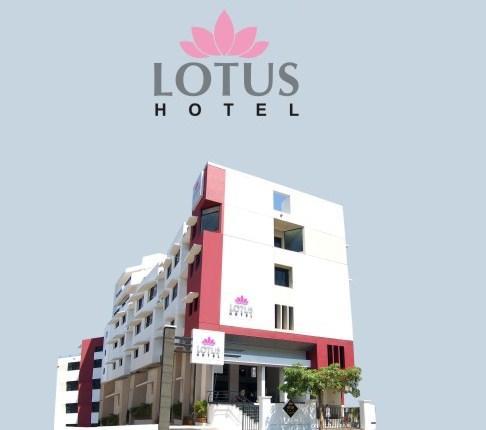 Lotus Hotel โซลาปูร์ ภายนอก รูปภาพ